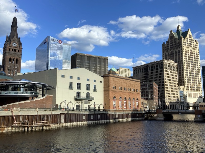 Milwaukee skyline